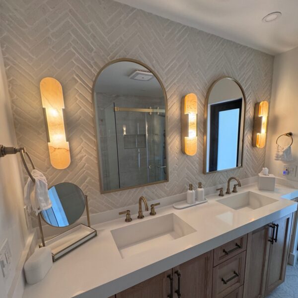 Timeworn Herringbone Mesh Mounted Marble Mosaic in Bianco Antico - Image 3