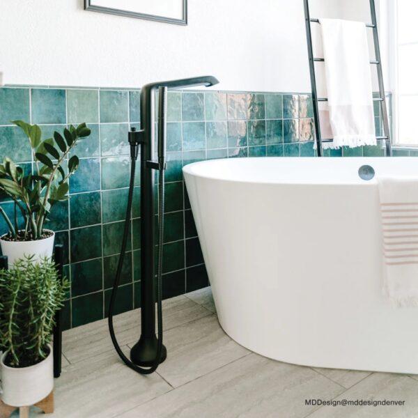 Cloé  5" x 5" Wall Tile in Green, Glossy - Image 3