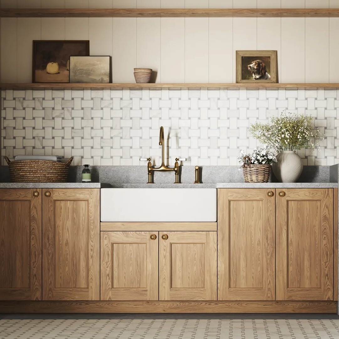 Jumbo Basketweave Honed Marble in Oriental White with Cinder Grey Dot