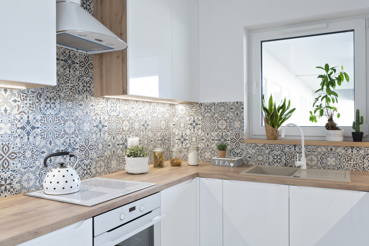 Artisan-Tile-vs-Standard-Tile