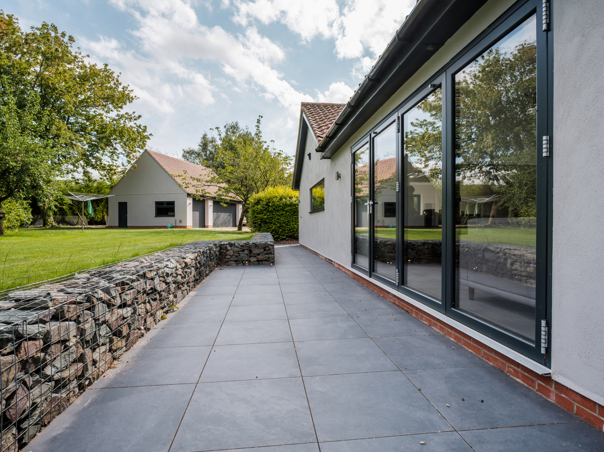 Slip-Resistant-outdoor-tile
