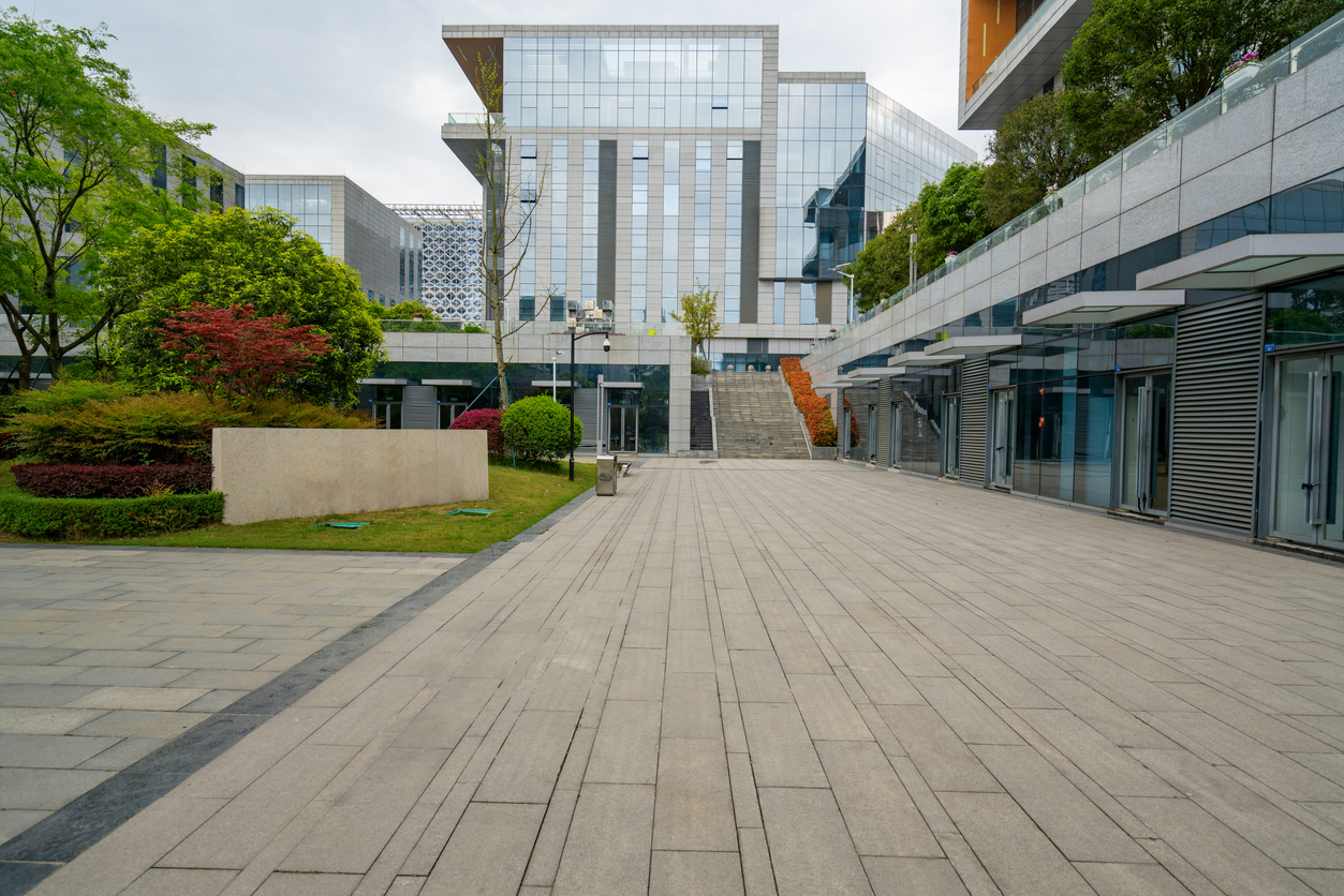 Stone-Tile-for-Outdoor-Walkways